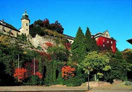  -  - - Neues Schloss 
